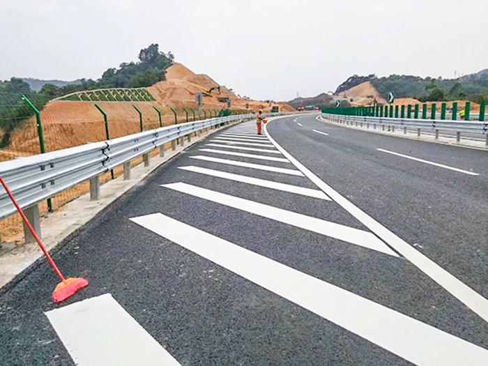 道路划线(图1)